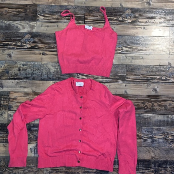 Old Navy Pink Cardigan with  Crop top size Large - Picture 1 of 5